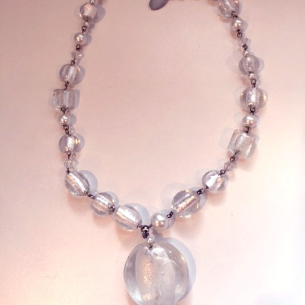 WHBM white stone necklace